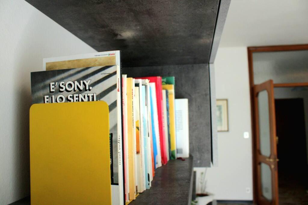 Casa Del Tennis Ивреа Екстериор снимка